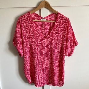 Women's Lush V-Neck Top